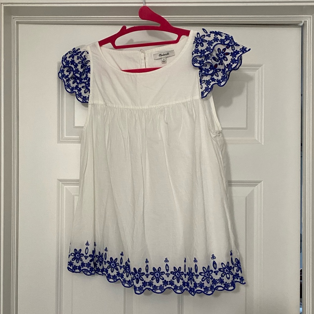 Madewell white top blue lace details size 6